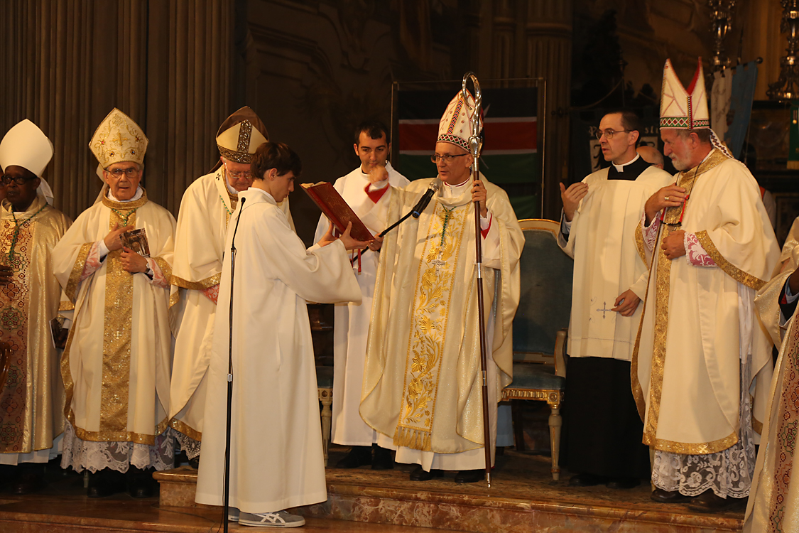 Monsignor Marco Prastaro Vescovo di Asti_437.jpg